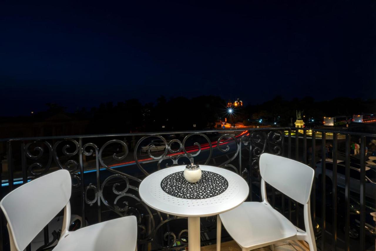 Domus Boutique Hotel Rabat Exteriör bild