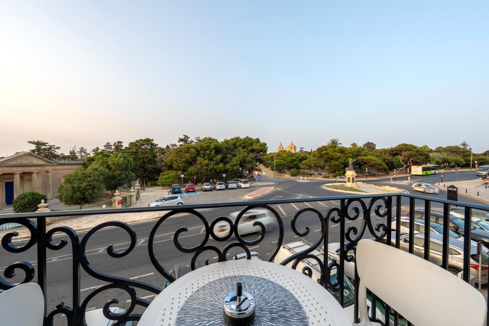 Domus Boutique Hotel Rabat Exteriör bild